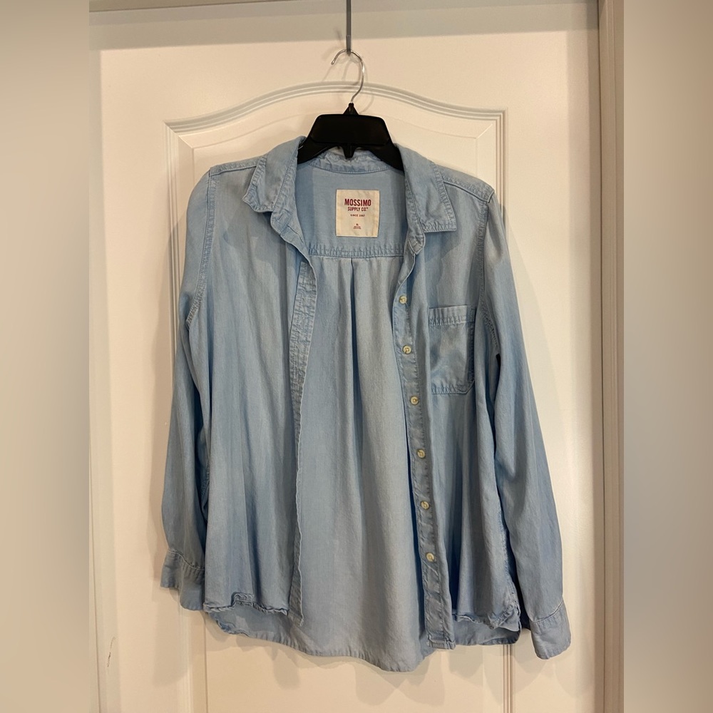 Mossimo XL light denim shirt